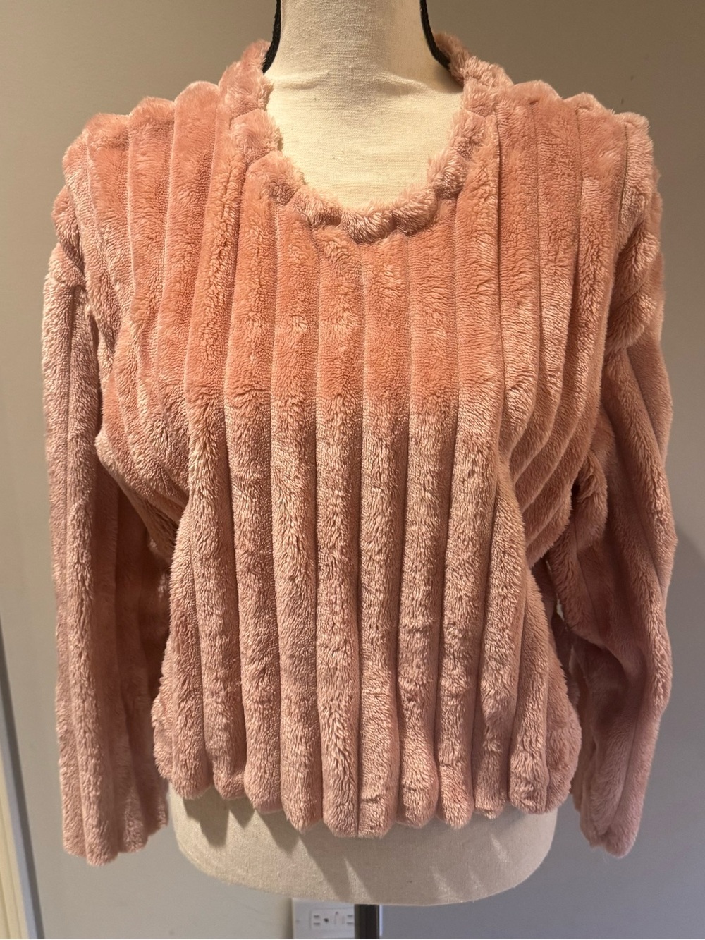 Zara Ribbed Faux Fur Pullover Jacket - Blush Pink